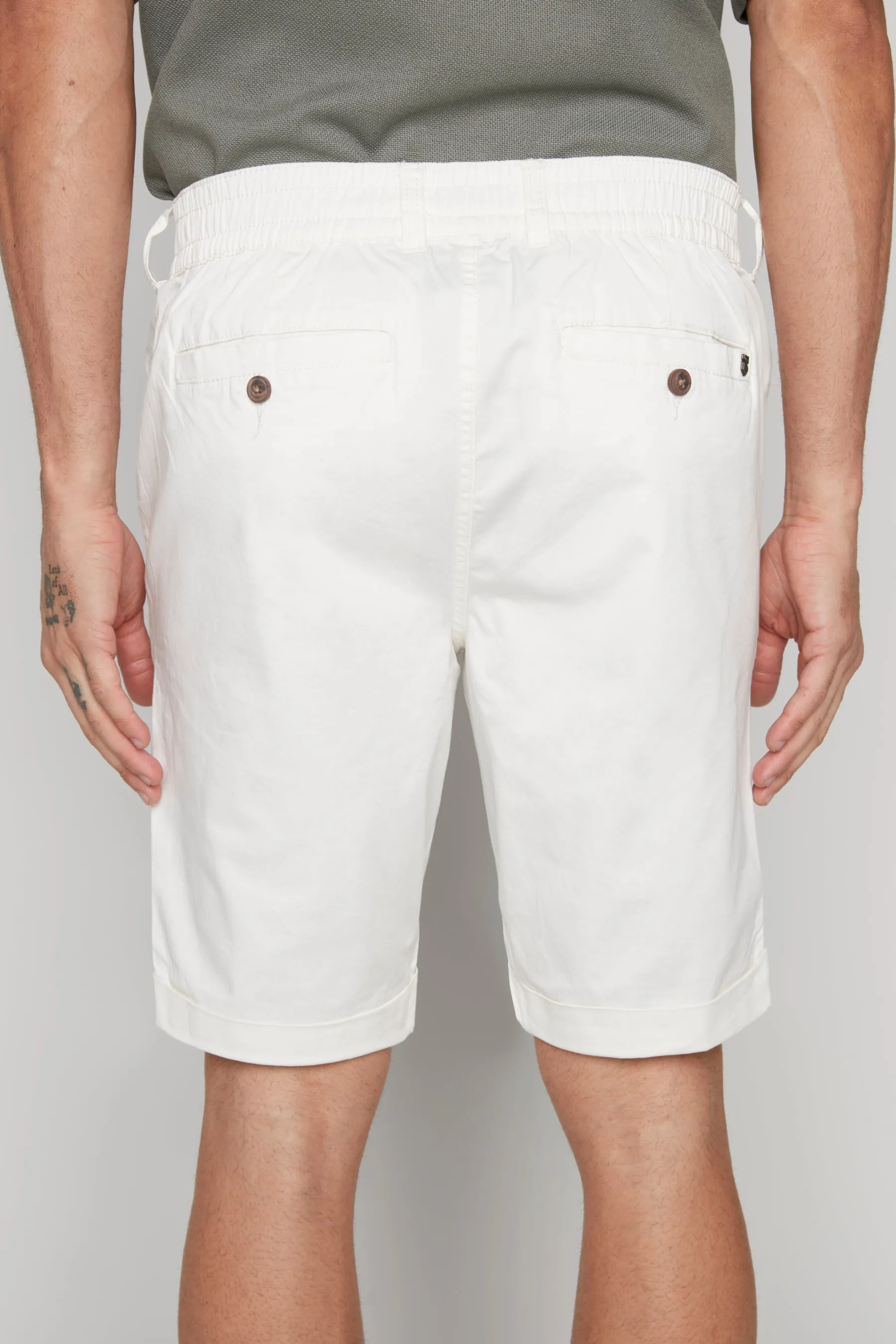 BILLY - Elastic Waist Roll Up Shorts - Off White