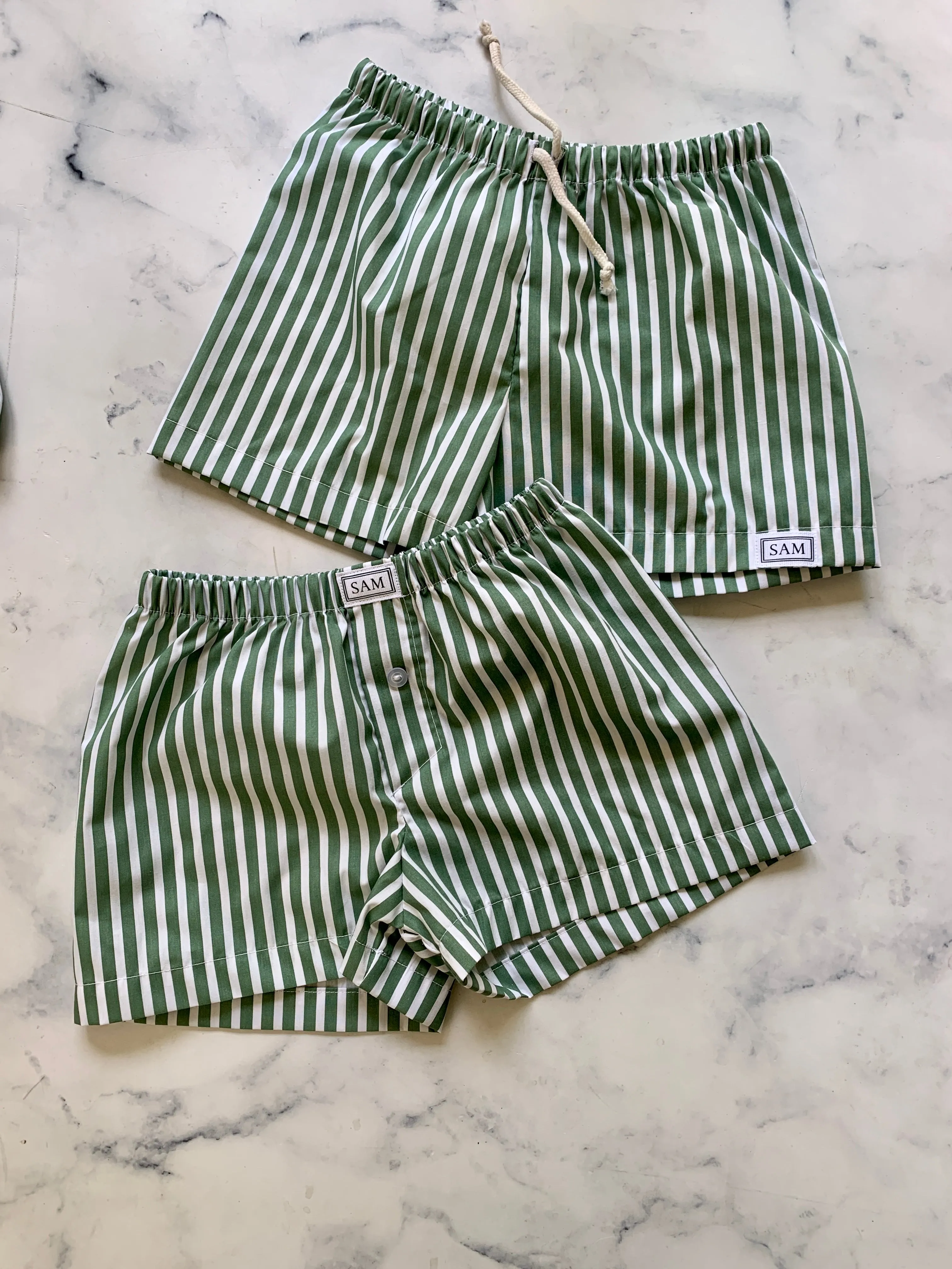 Green stripe white peter pan collar